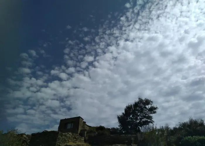 Xoxlakas Stone House - χοχλακασ πετρινο σπιτι Сasa de vacaciones *